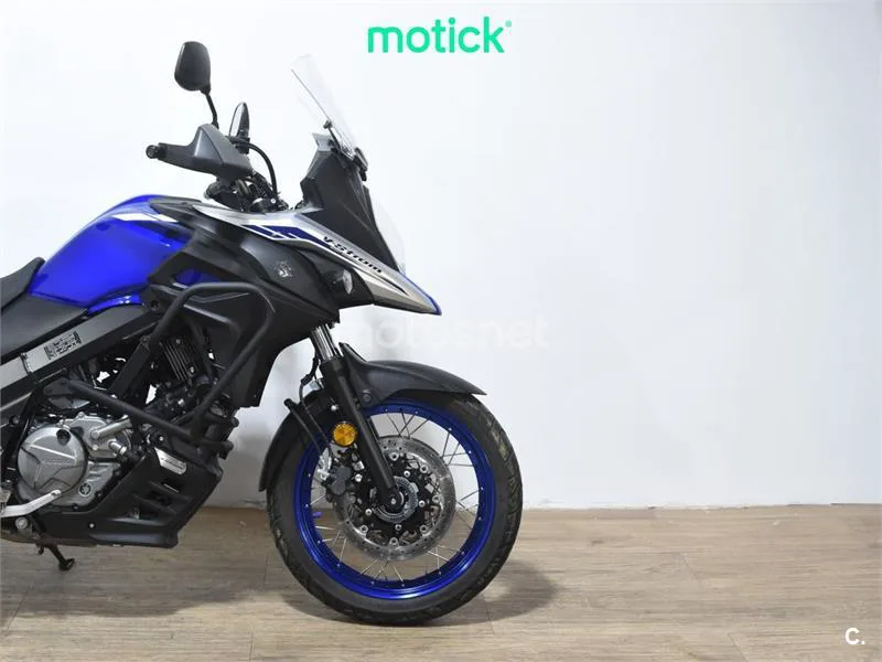 Suzuki V-Strom 650 XT – Vista 4