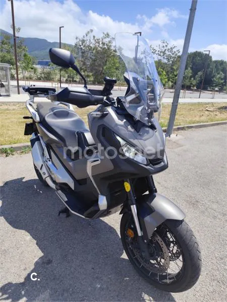 Honda X-ADV – Vista 8