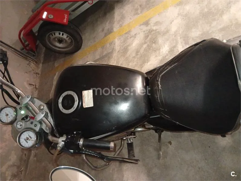 Hyosung GV 125 AQUILA – Vista 4