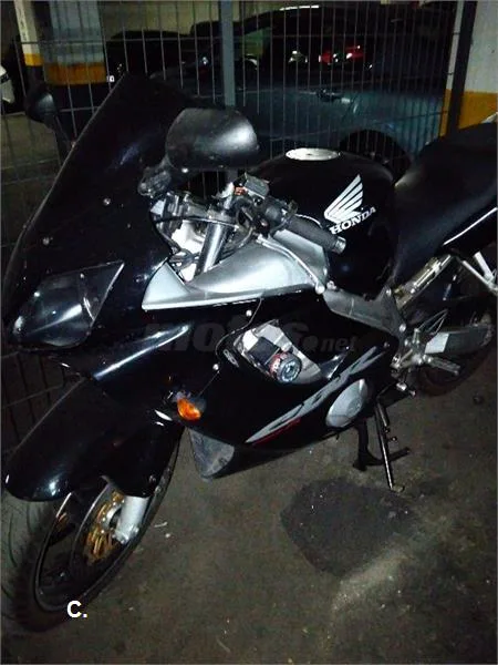 Honda CBR 600F – Vista 6