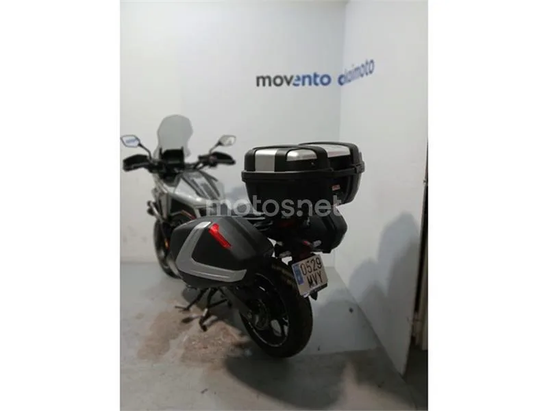 Honda NC 750 X – Vista 4
