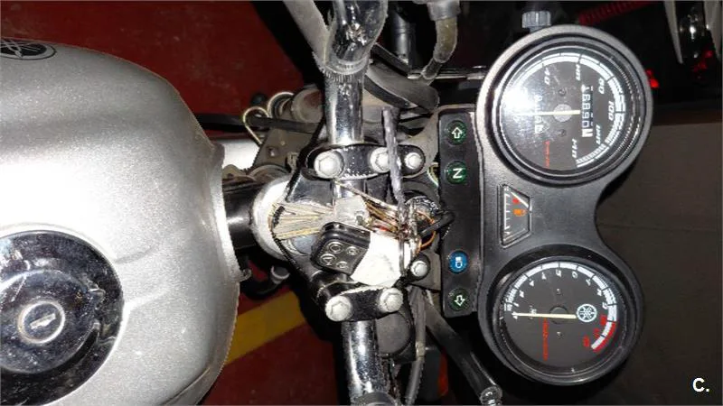 Yamaha YBR 125 – Vista 2