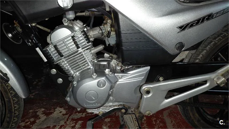 Yamaha YBR 125 – Vista 3
