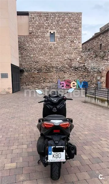 Yamaha XMAX 300 – Vista 3