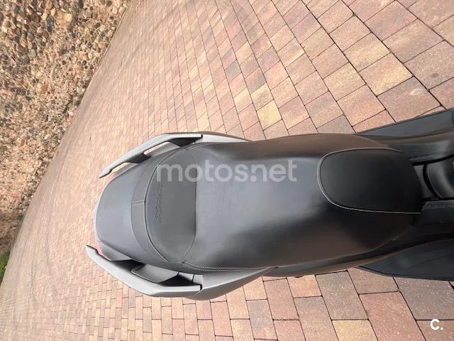 Yamaha XMAX 300 – Vista 8