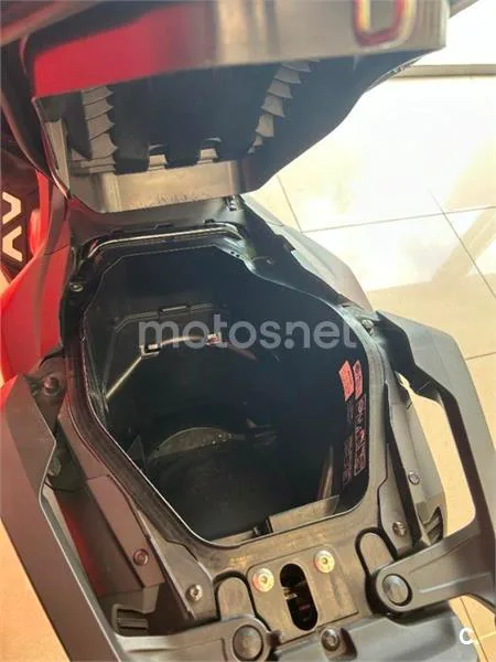 Honda Forza 750 – Vista 11