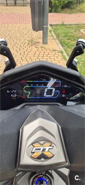 Kymco DTX 360 – Vista 4