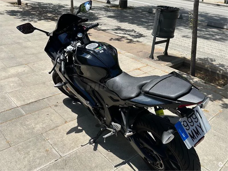 Yamaha R125 – Vista 7