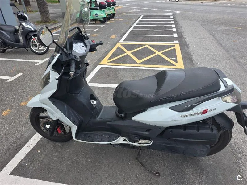 SYM Citycom 300i – Vista 3