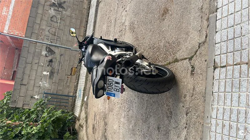 Yamaha R6 – Vista 2