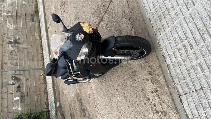 Yamaha R6 – Vista 3
