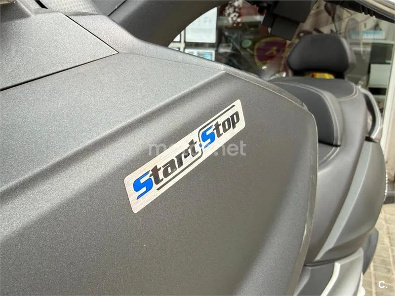 SYM Joymax 125 – Vista 11