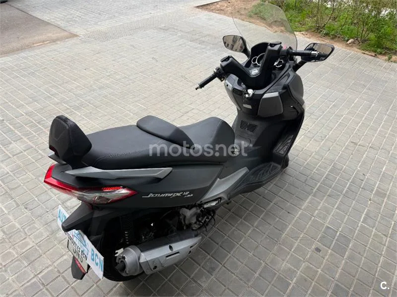 SYM Joymax 125 – Vista 4