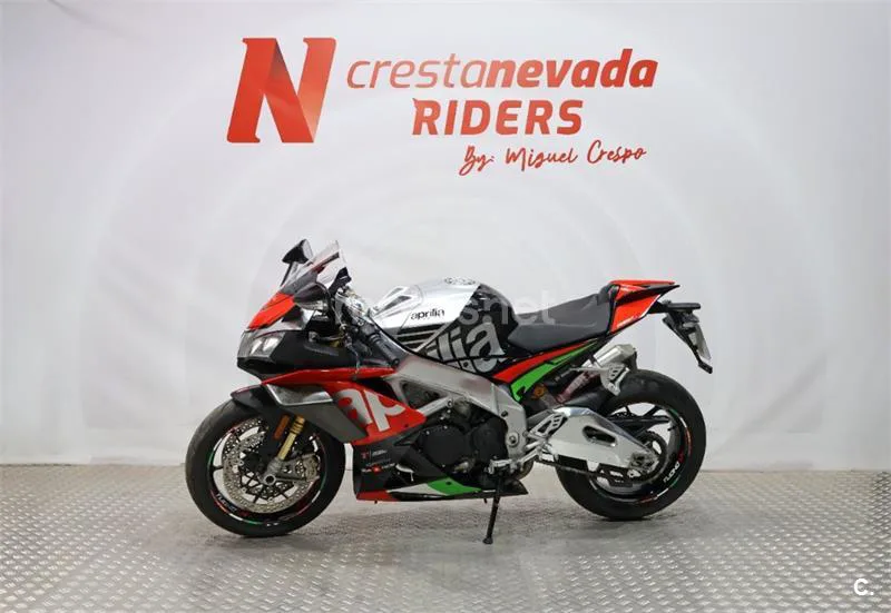 Aprilia RSV4 – Vista 4