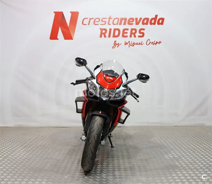 Aprilia RSV4 – Vista 5