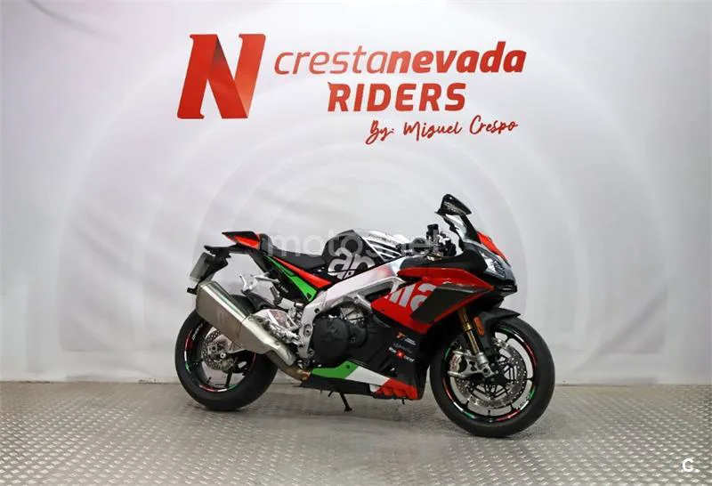 Aprilia RSV4 – Vista 6