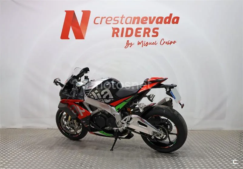 Aprilia RSV4 – Vista 10