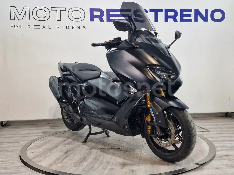 Yamaha TMAX 560 – Vista 6
