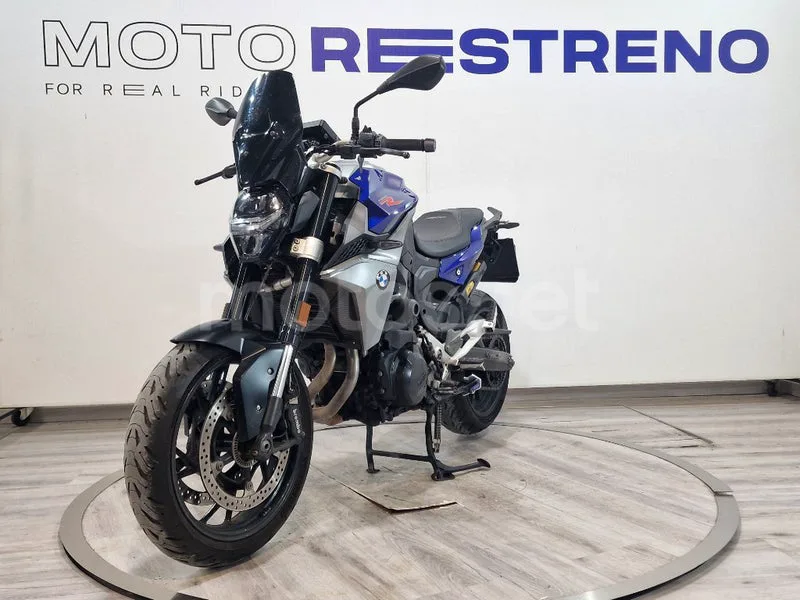 BMW F 900 R – Vista 5