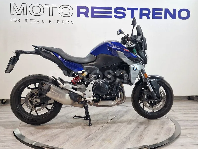 BMW F 900 R – Vista 7