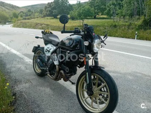 Ducati Scrambler – Vista 2