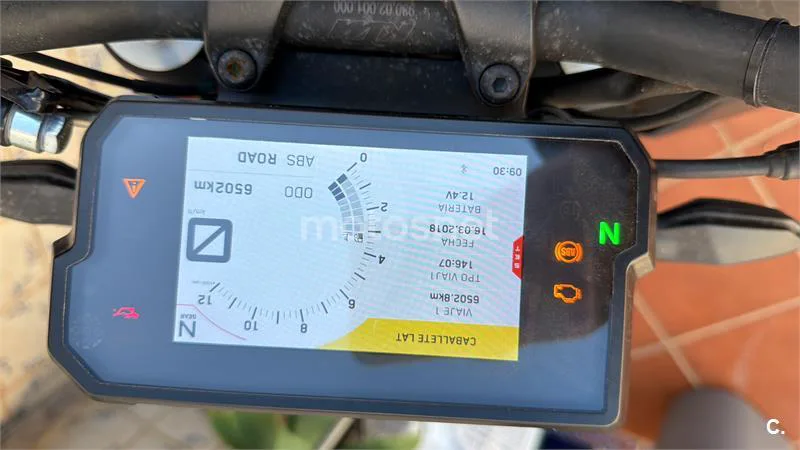 KTM 125 – Vista 3