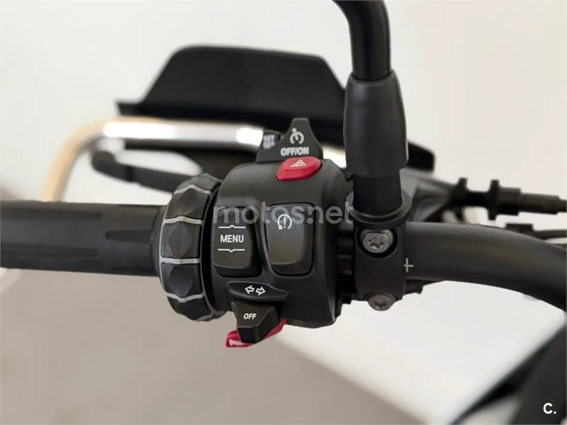 BMW F 900 GS – Vista 5