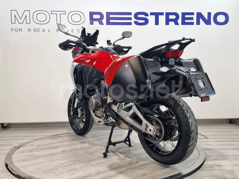 Ducati Multistrada V4 – Vista 3