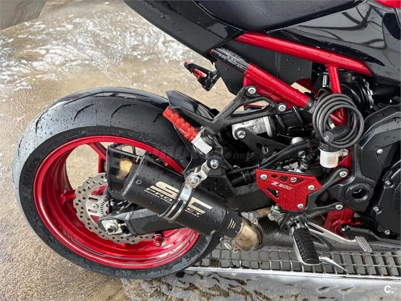 Kawasaki Z 900 – Vista 13