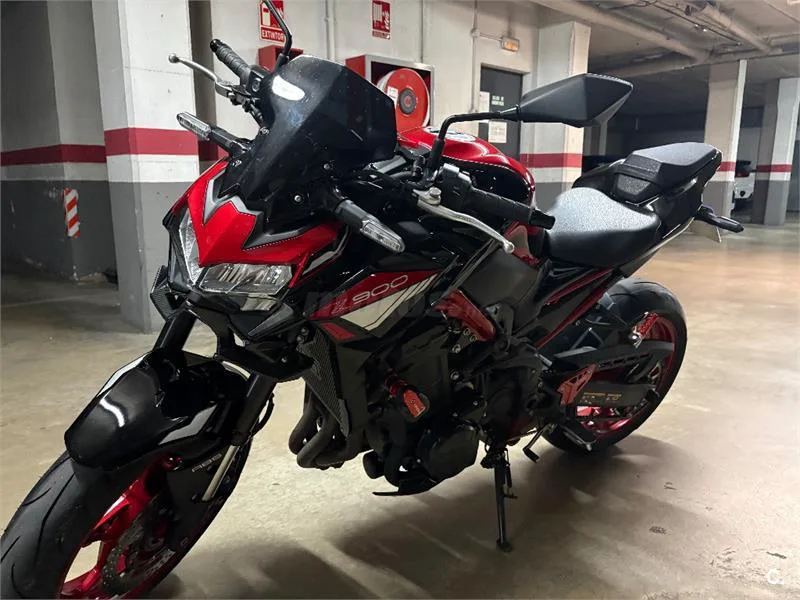 Kawasaki Z 900 – Vista 7