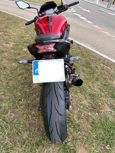 Kawasaki Z 900 – Vista 10