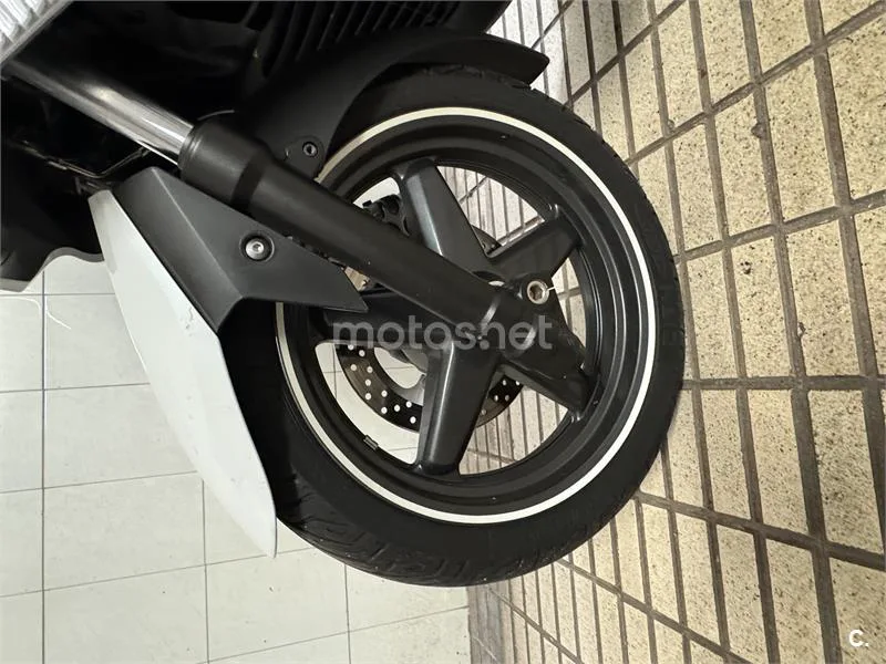 Yamaha XMAX 125 – Vista 3