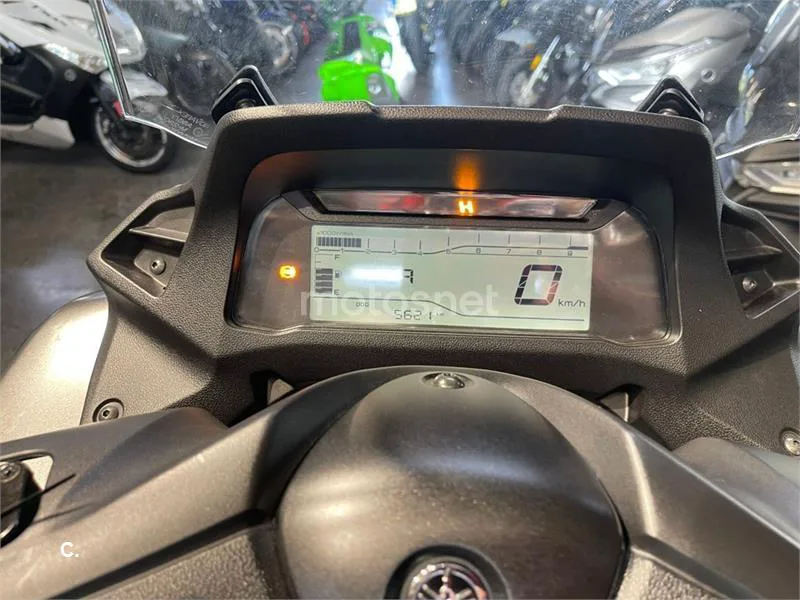 Yamaha Tricity – Vista 4