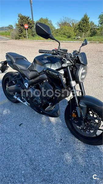 Honda CB 650 R – Vista 3