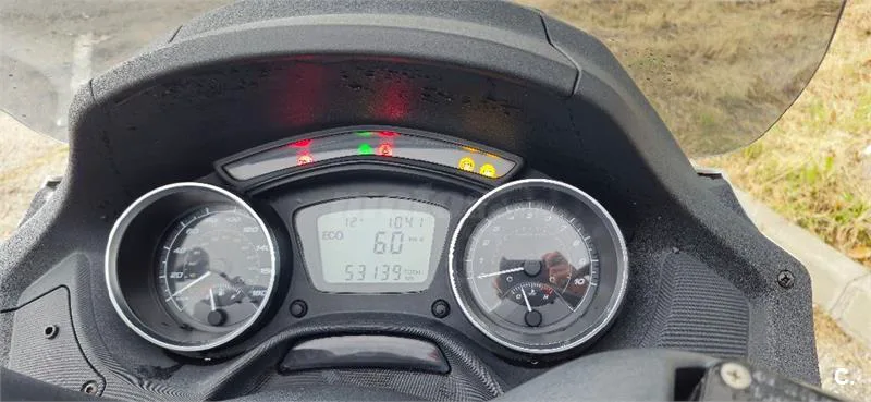 Piaggio MP3 – Vista 8