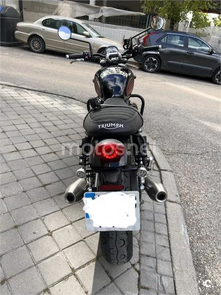Triumph Street Twin – Vista 2