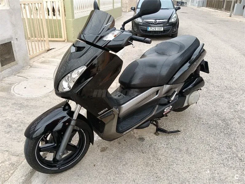 Yamaha XMAX 250 – Vista 5