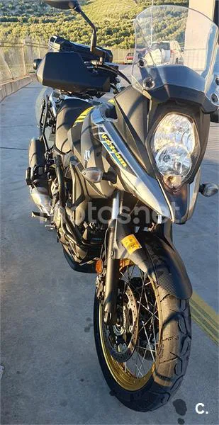 Suzuki V-Strom 650 XT – Vista 4