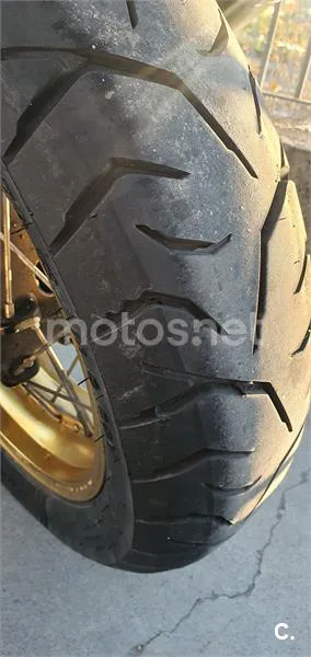 Suzuki V-Strom 650 XT – Vista 6