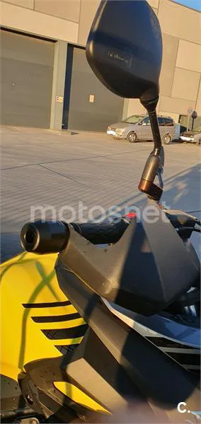 Suzuki V-Strom 650 XT – Vista 7