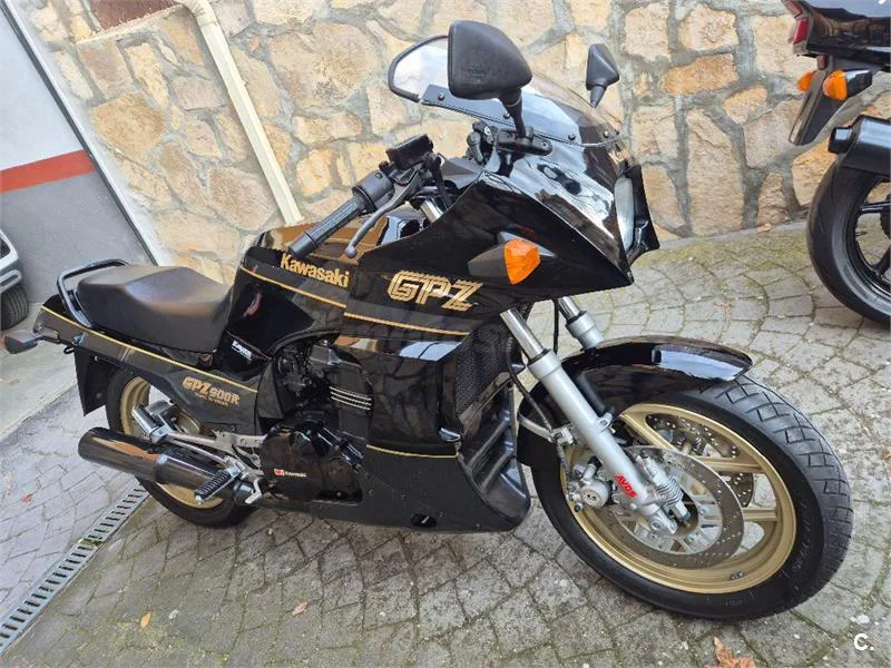 Kawasaki GPZ900R 6800 € 1990 Madrid - 1