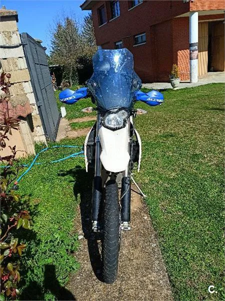 BMW G 650 XChallenge – Vista 3