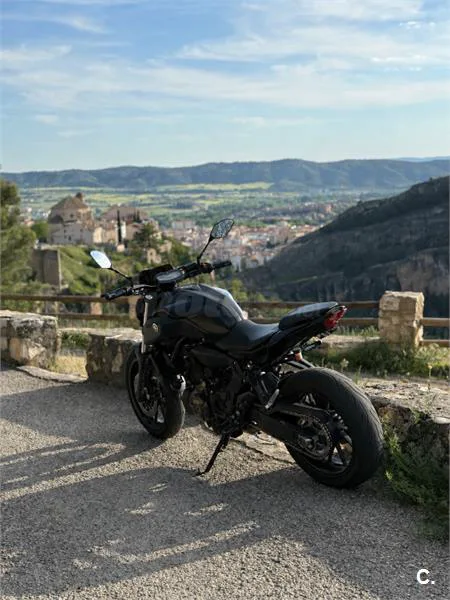 Yamaha MT-07 – Vista 2