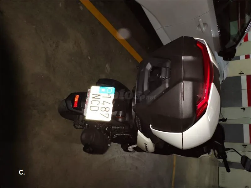 Yamaha NMAX – Vista 4