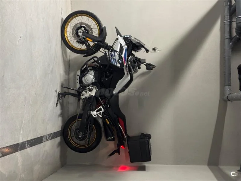 BMW F 850 – Vista 2