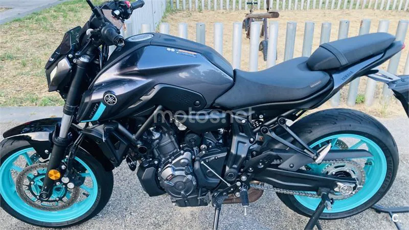 Yamaha MT-07 - Vista 7