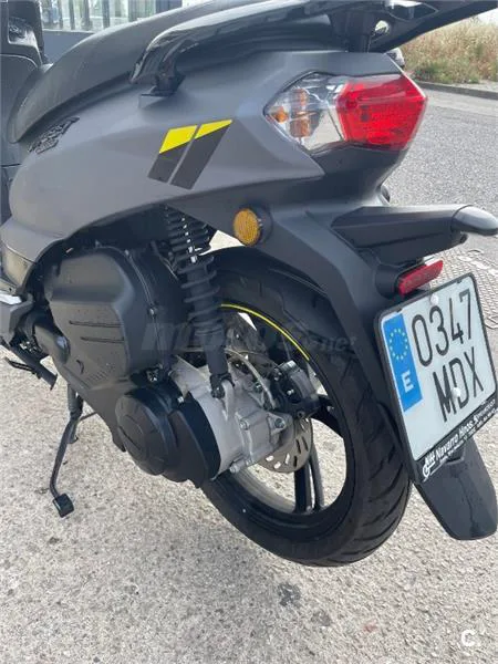 Peugeot TWEET 125 – Vista 5