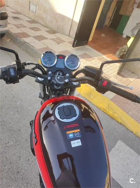 Kawasaki Z650 – Vista 2