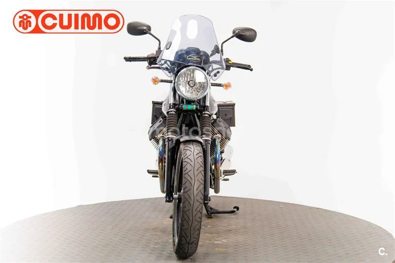 Moto Guzzi V7 II – Vista 10
