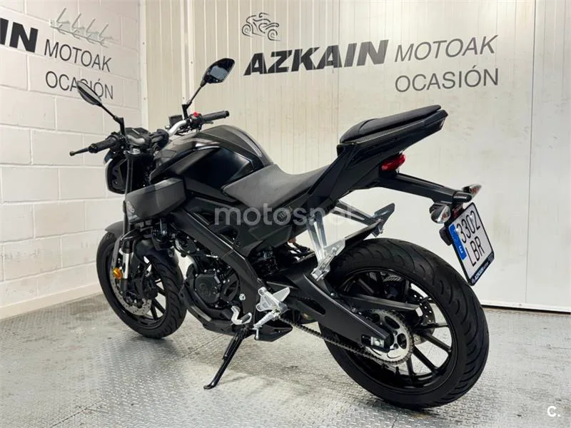 Yamaha MT-125 – Vista 4